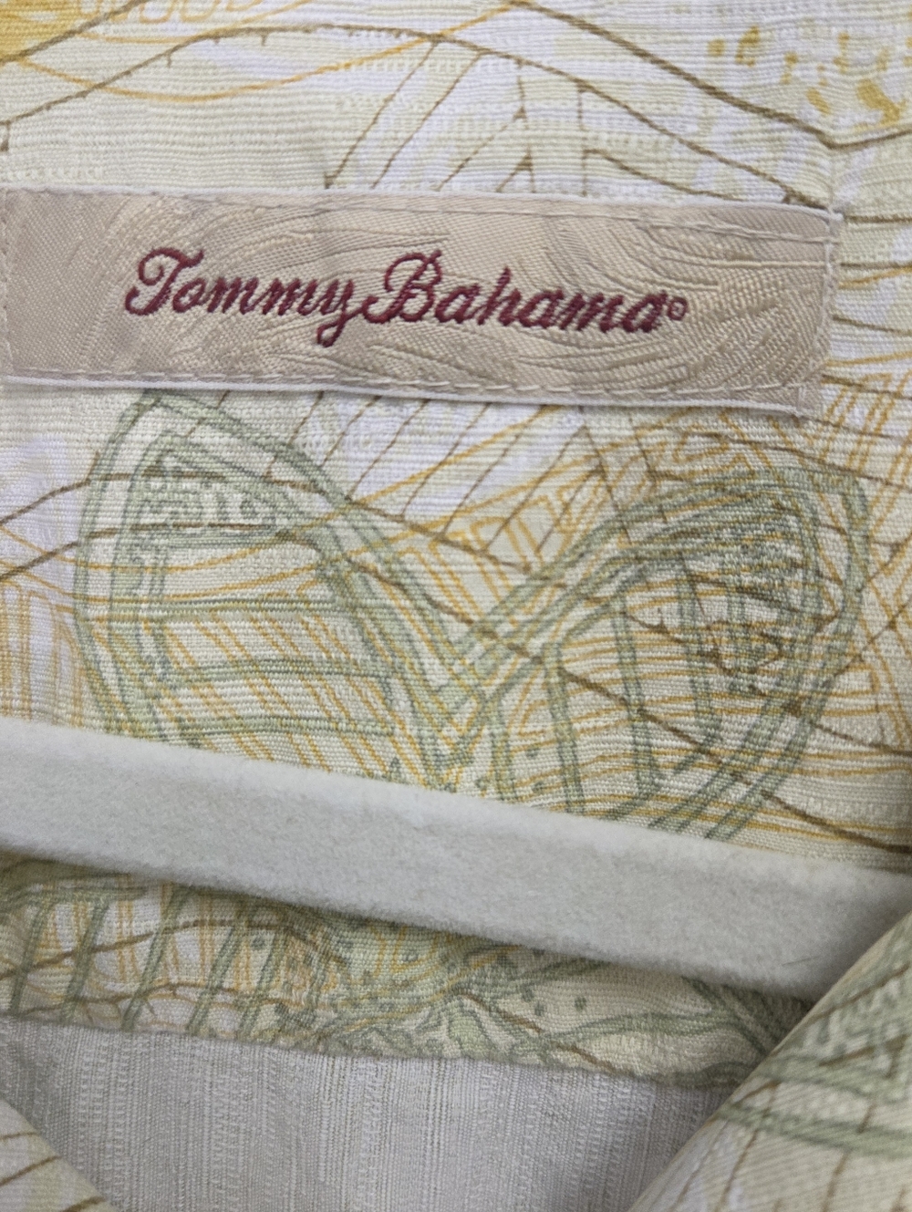 Tommy Bahama Shirt Mens Large Yellow Green Hawaiian Camp Silk Floral Loop Collar - Picture 4 of 5